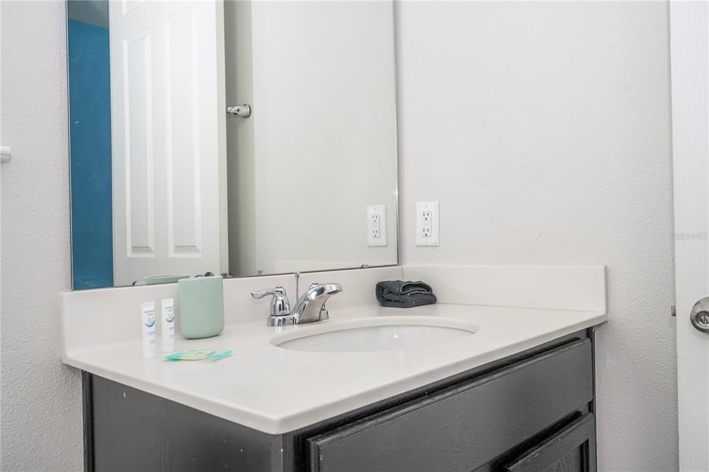 Slide show image of the Orlando Florida Home for Sale 55