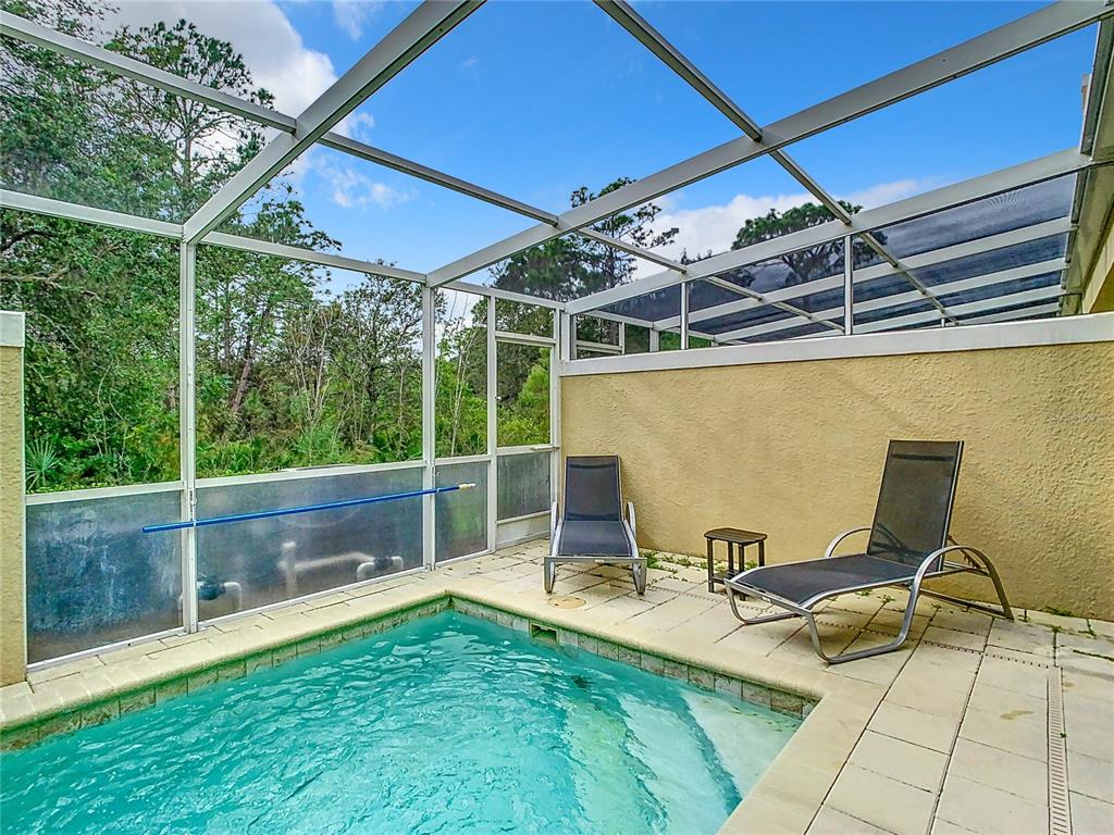 Slide show image of the Orlando Florida Home for Sale 52