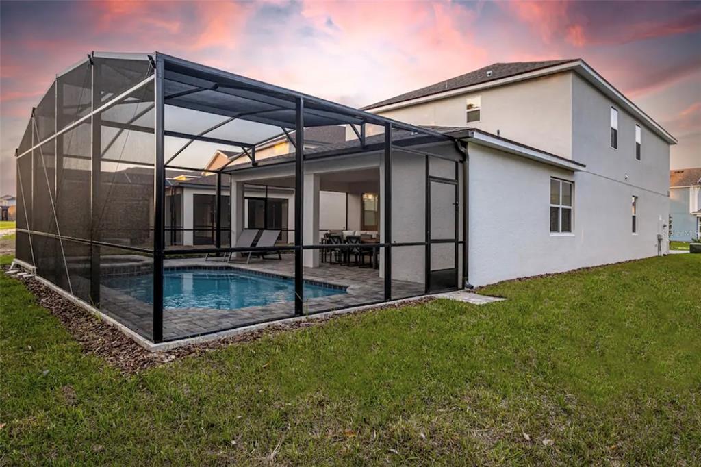 Slide show image of the Orlando Florida Home for Sale 03