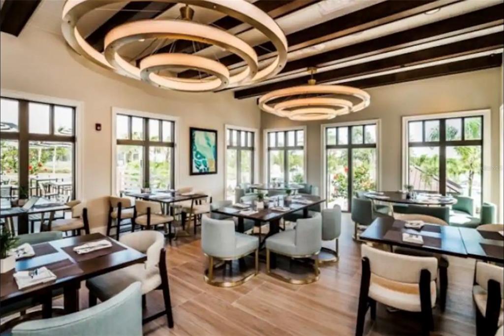 Slide show image of the Orlando Florida Home for Sale 74