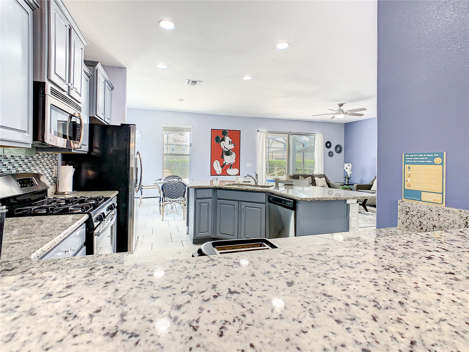 Slide show image of the Orlando Florida Home for Sale 08