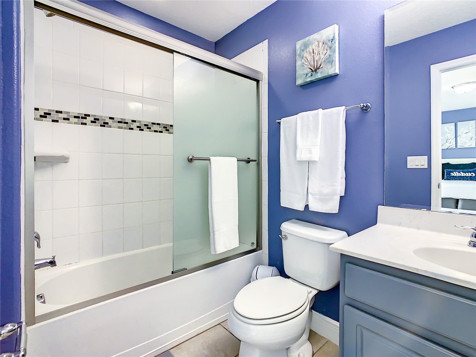 Slide show image of the Orlando Florida Home for Sale 26