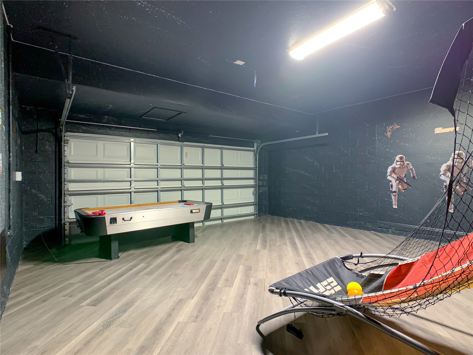 Slide show image of the Orlando Florida Home for Sale 45