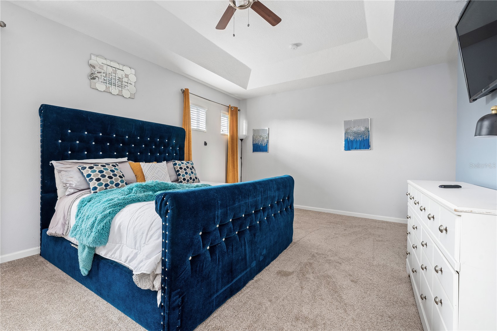 Slide show image of the Orlando Florida Home for Sale 31