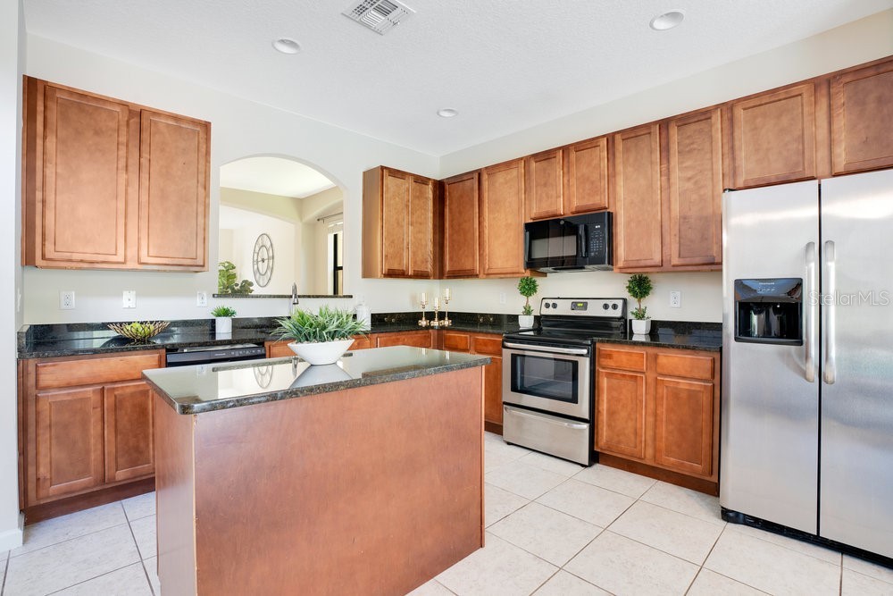 Slide show image of the Orlando Florida Home for Sale 09