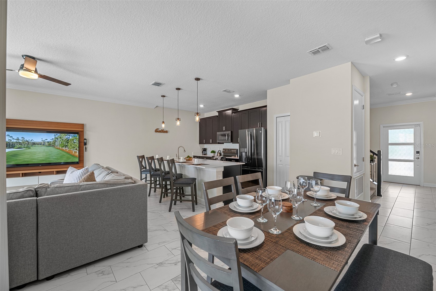 Slide show image of the Orlando Florida Home for Sale 08