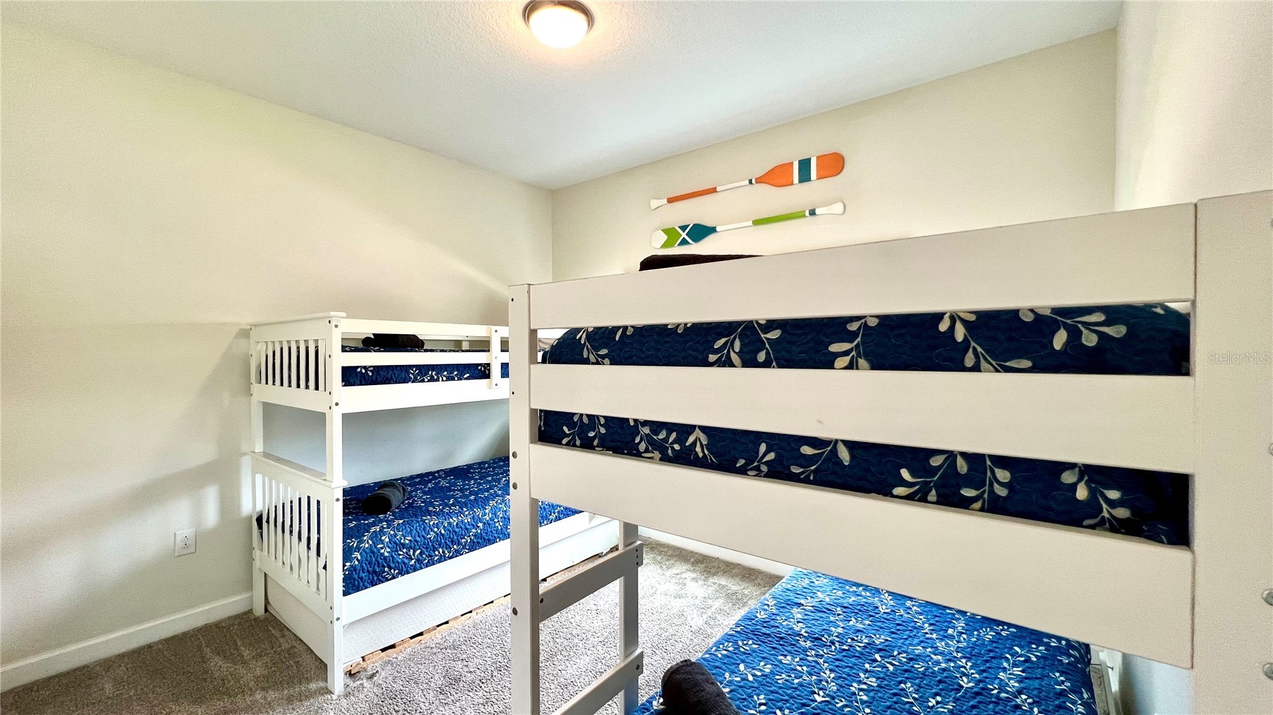 Slide show image of the Orlando Florida Home for Sale 13