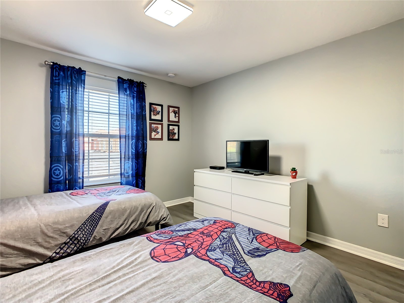 Slide show image of the Orlando Florida Home for Sale 24