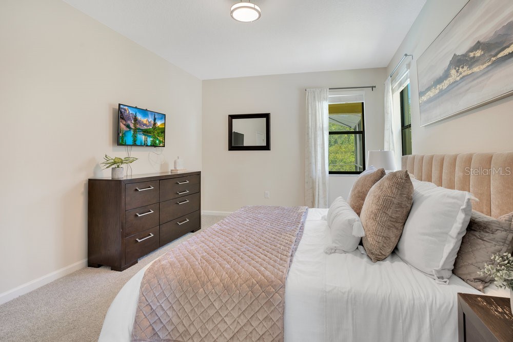 Slide show image of the Orlando Florida Home for Sale 19