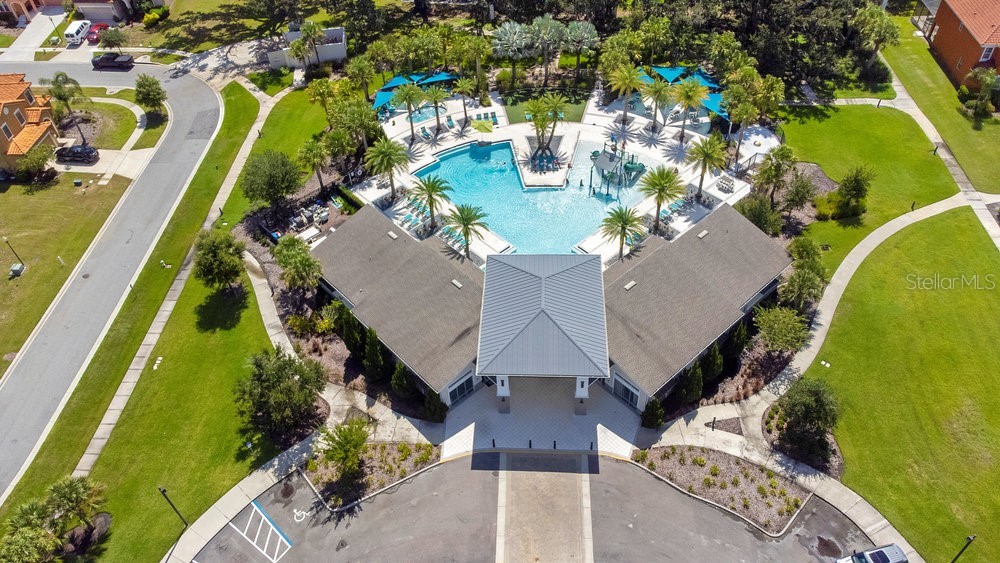 Slide show image of the Orlando Florida Home for Sale 46