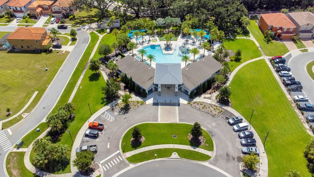 Slide show image of the Orlando Florida Home for Sale 47