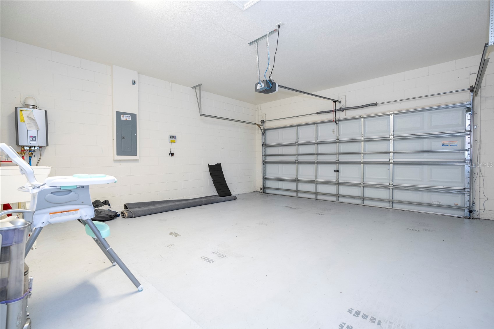 Slide show image of the Orlando Florida Home for Sale 10