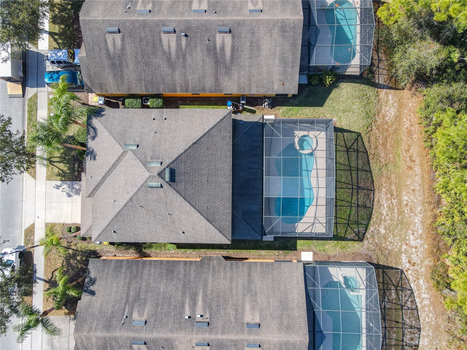 Slide show image of the Orlando Florida Home for Sale 37