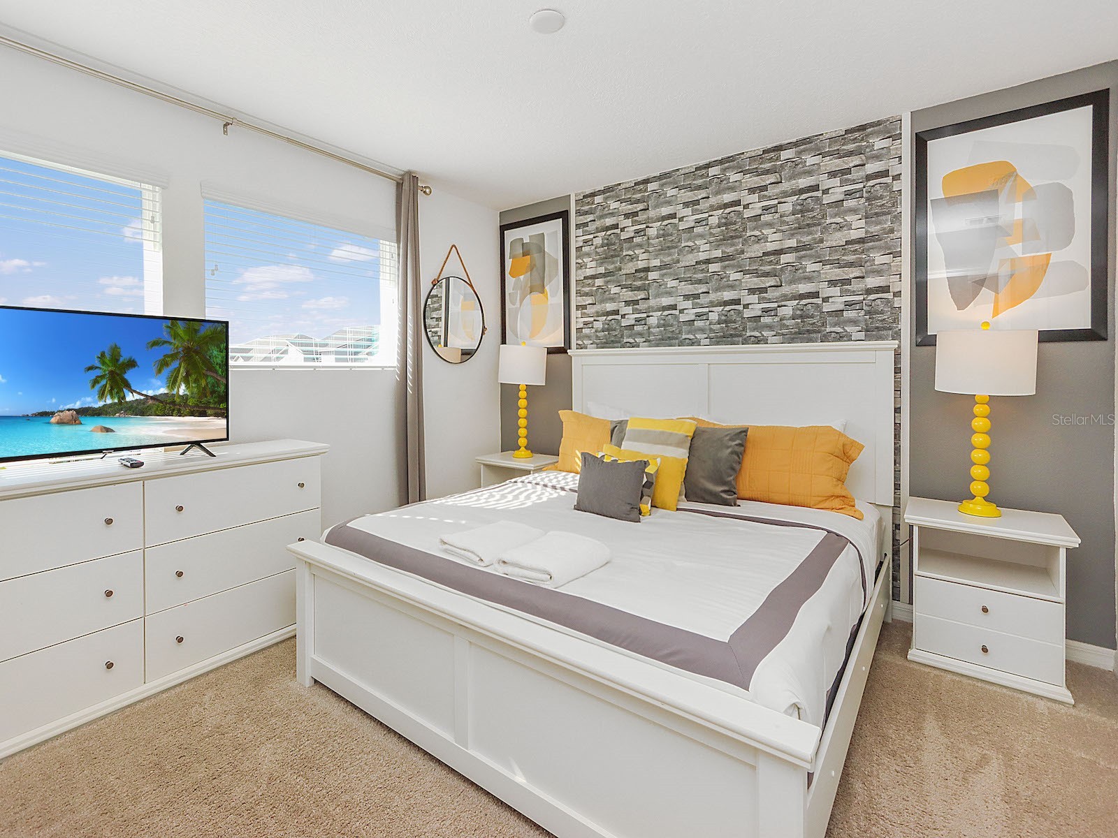 Slide show image of the Orlando Florida Home for Sale 20