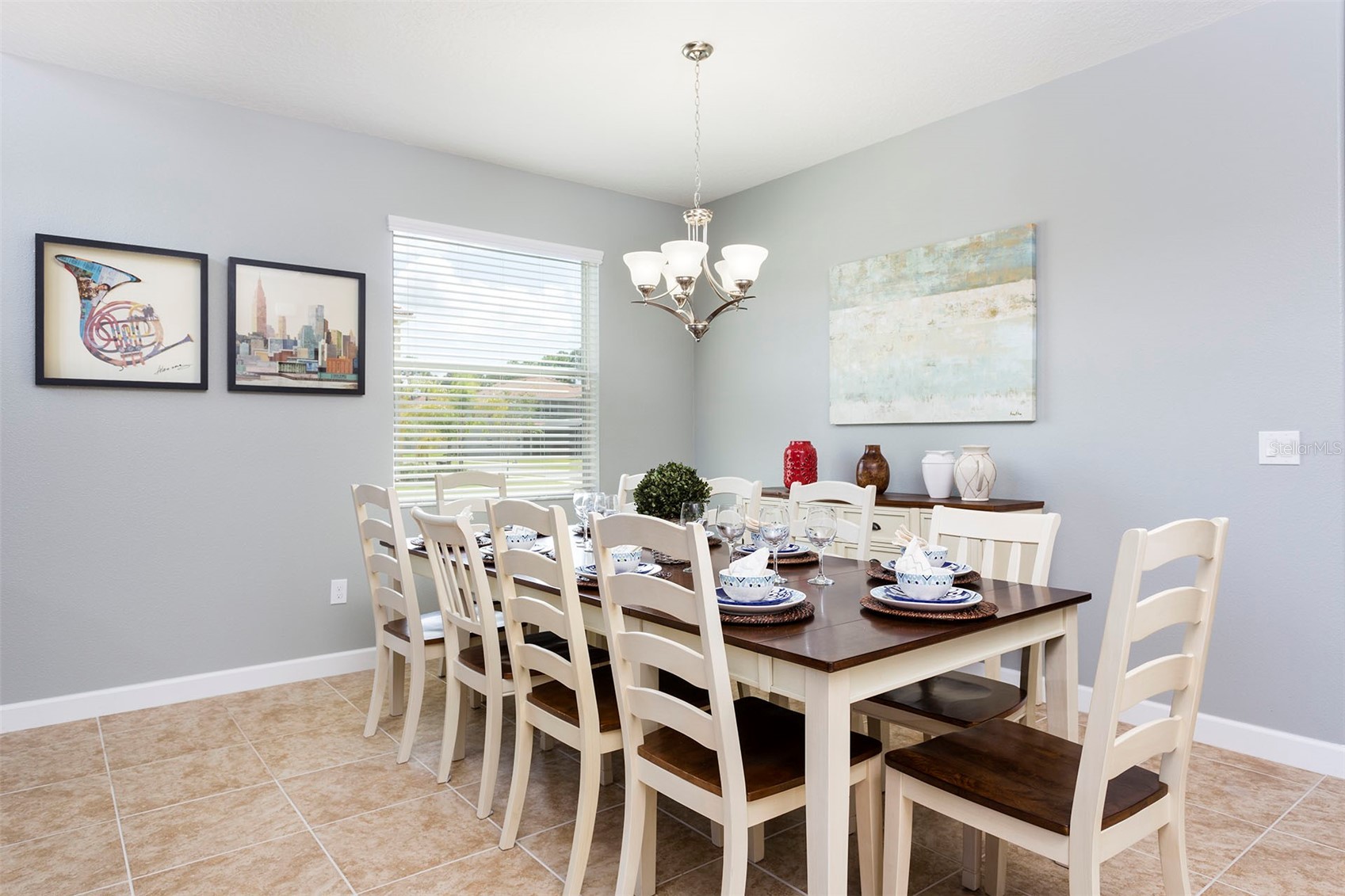 Slide show image of the Orlando Florida Home for Sale 04