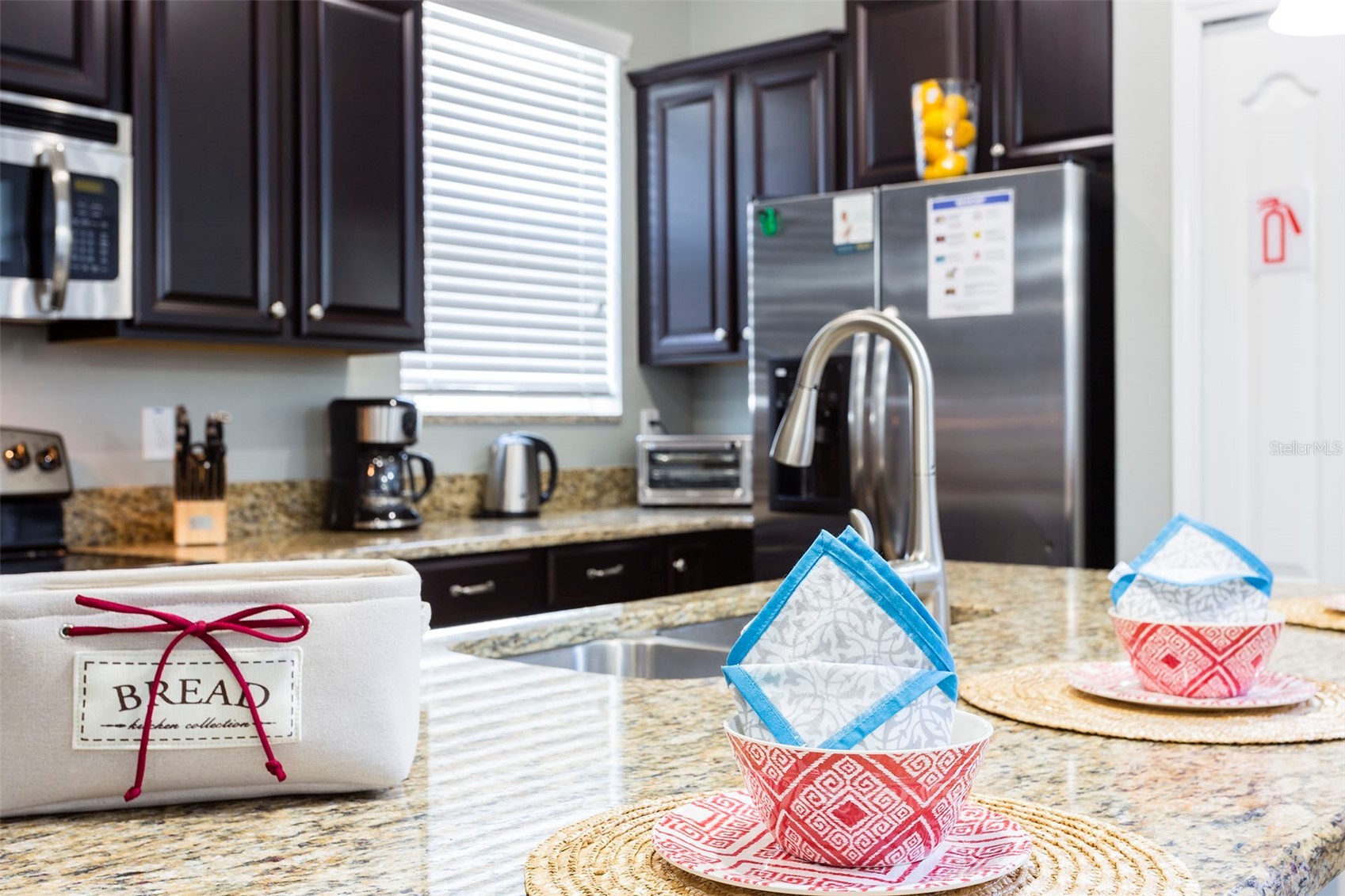 Slide show image of the Orlando Florida Home for Sale 10