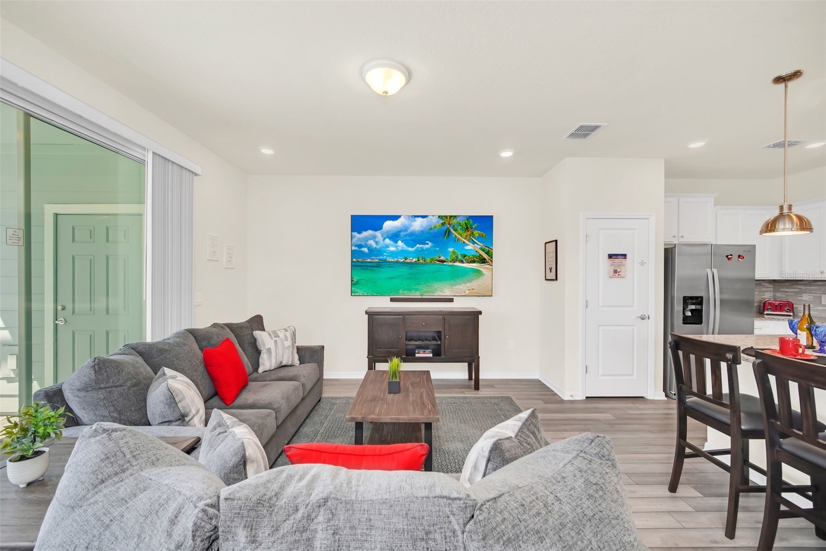 Slide show image of the Orlando Florida Home for Sale 06