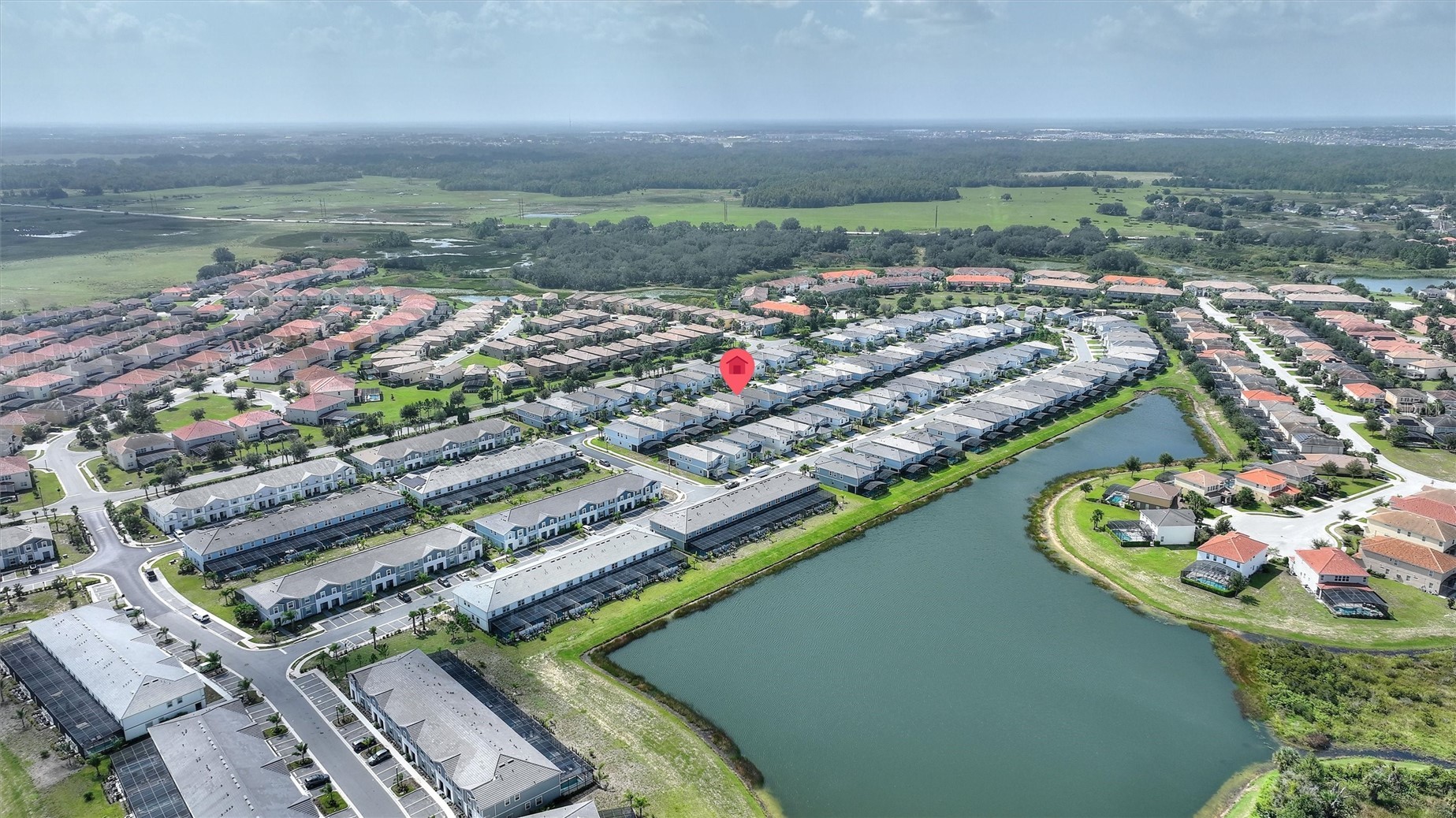 Slide show image of the Orlando Florida Home for Sale 38