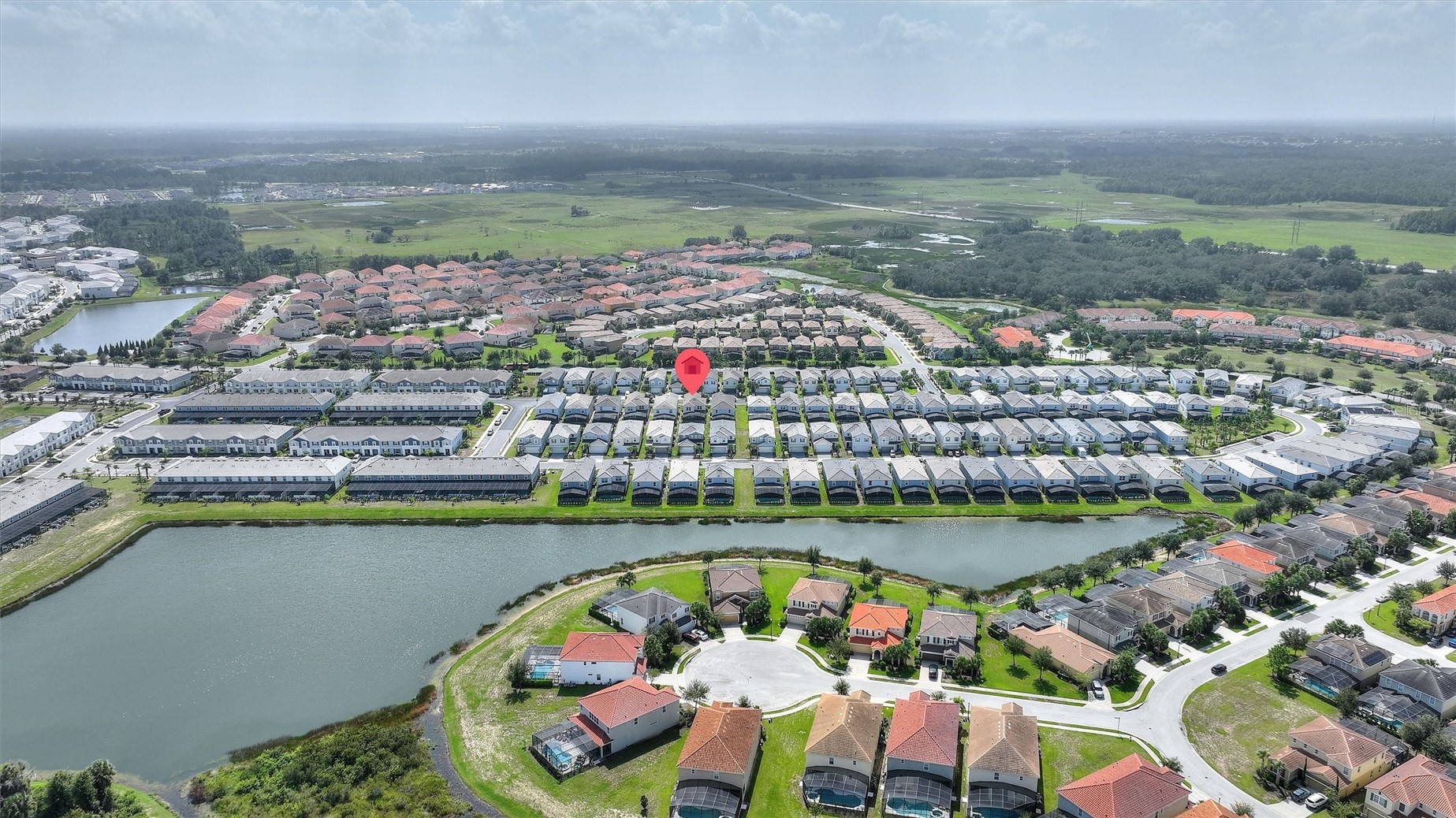 Slide show image of the Orlando Florida Home for Sale 39