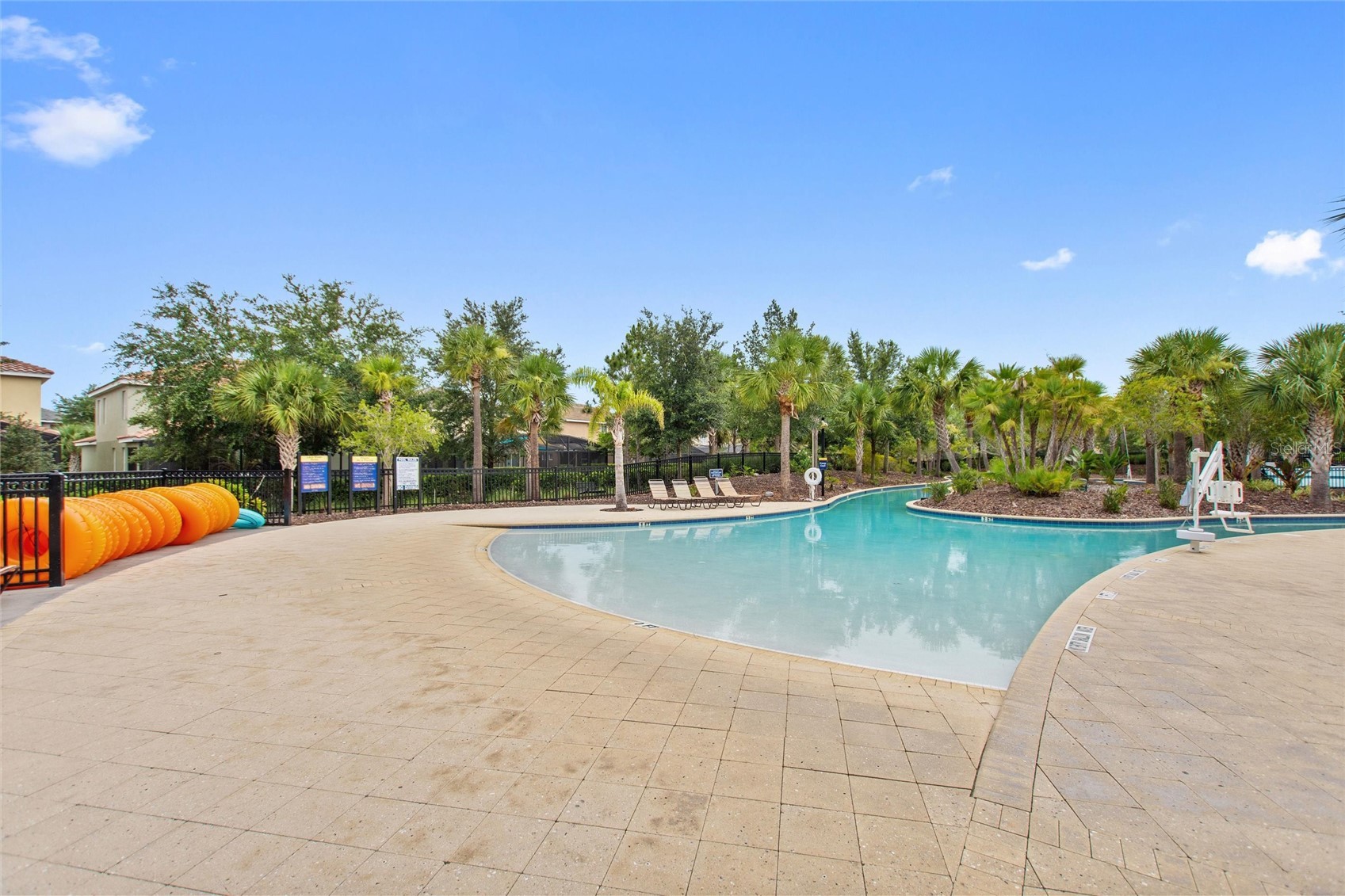 Slide show image of the Orlando Florida Home for Sale 52