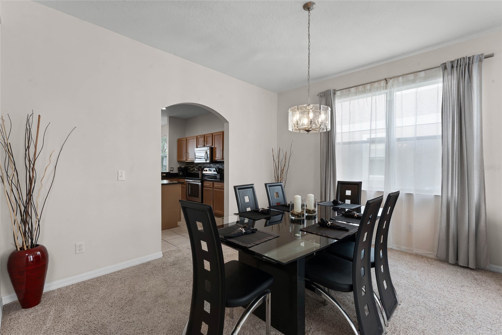 Slide show image of the Orlando Florida Home for Sale 07