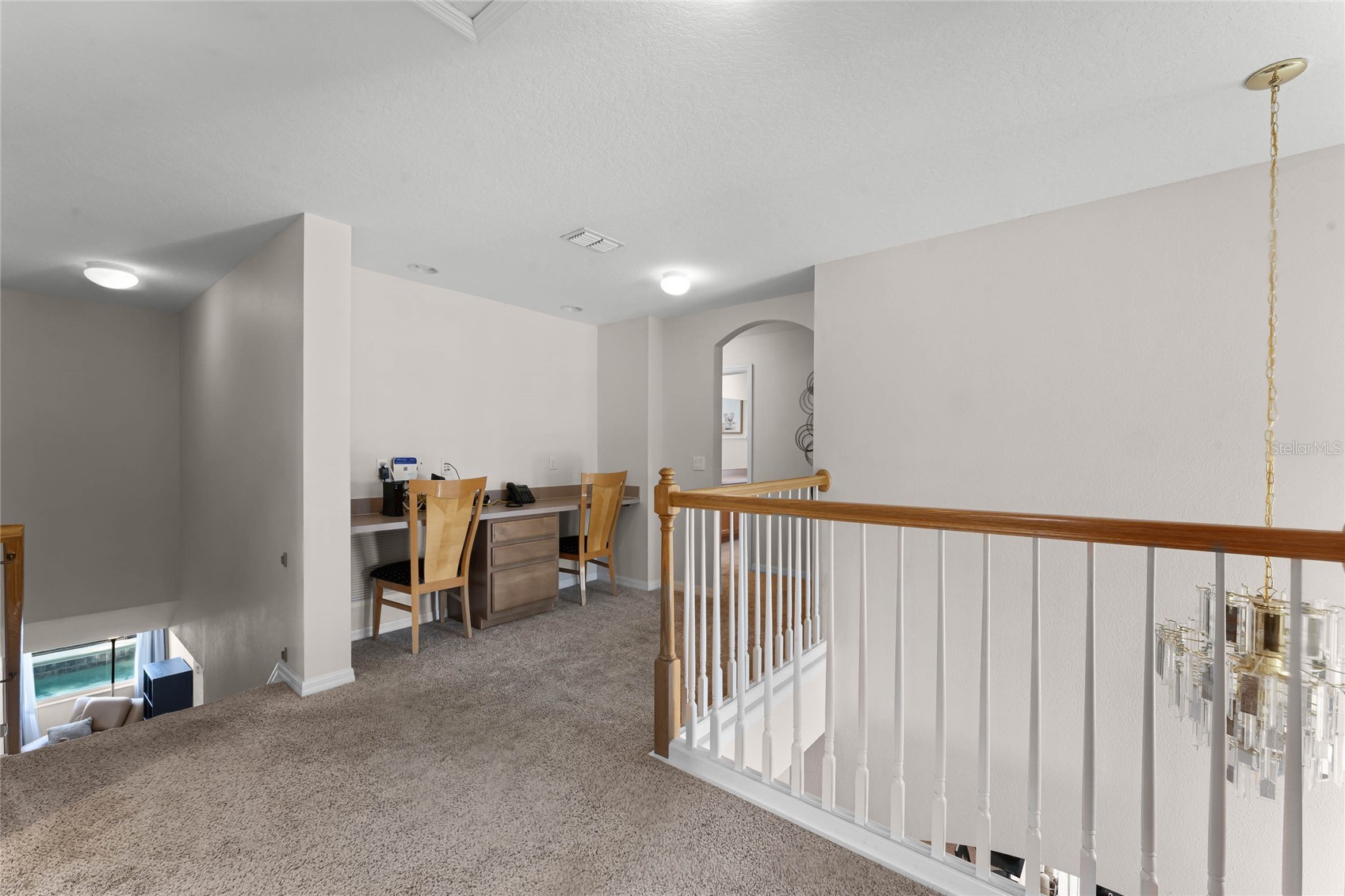 Slide show image of the Orlando Florida Home for Sale 29