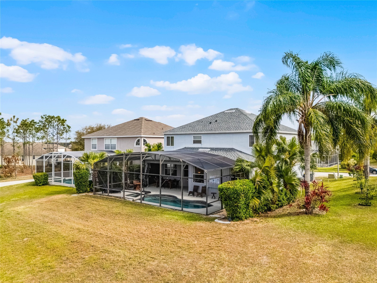 Slide show image of the Orlando Florida Home for Sale 44