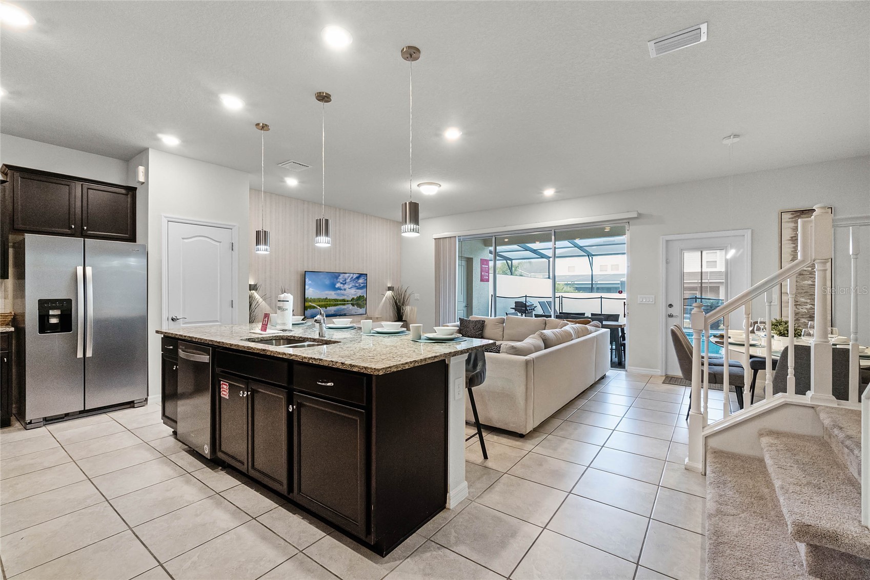 Slide show image of the Orlando Florida Home for Sale 06