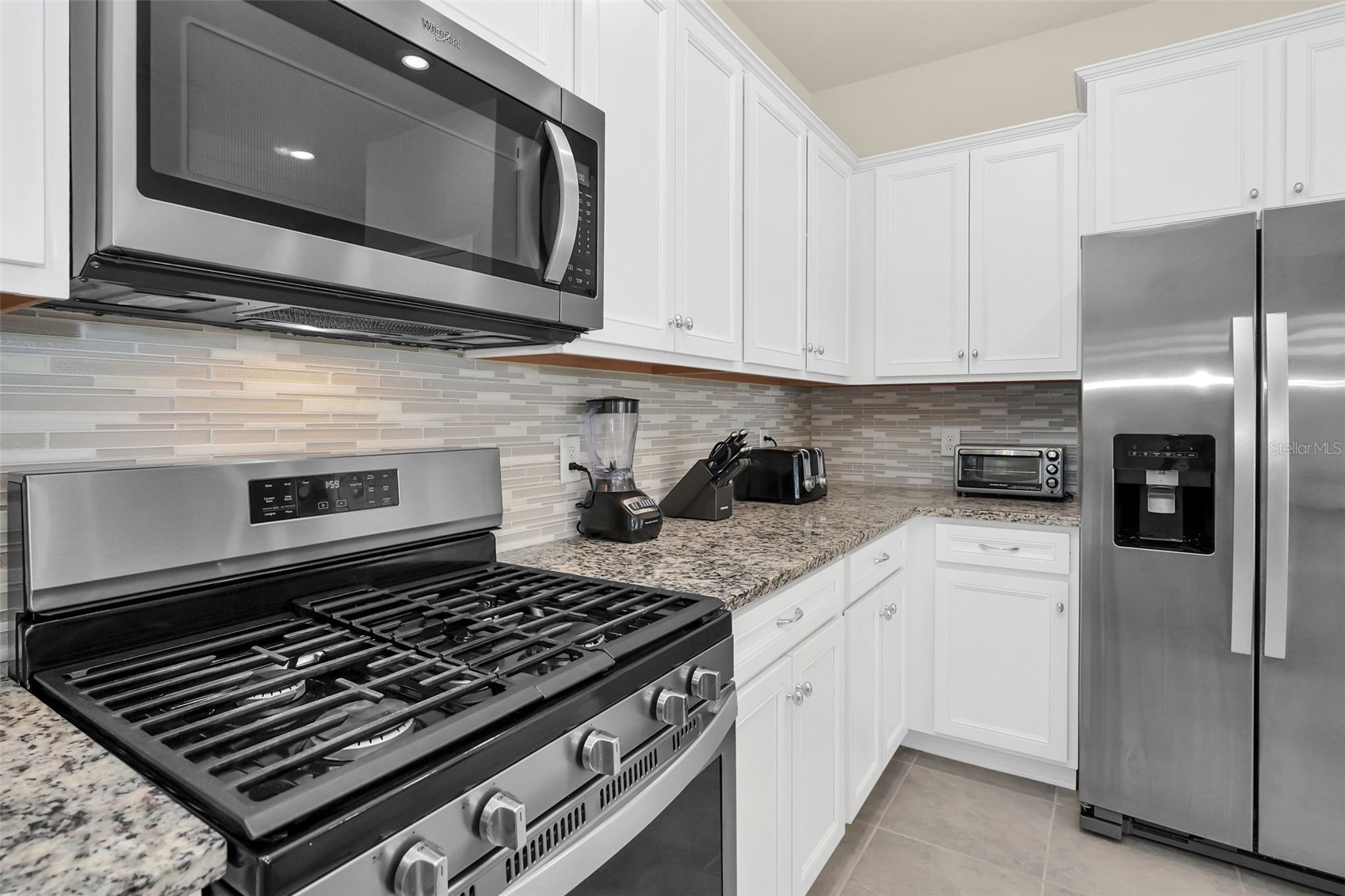 Slide show image of the Orlando Florida Home for Sale 15