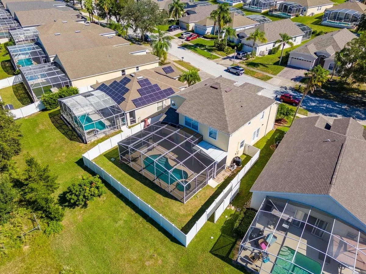 Slide show image of the Orlando Florida Home for Sale 04