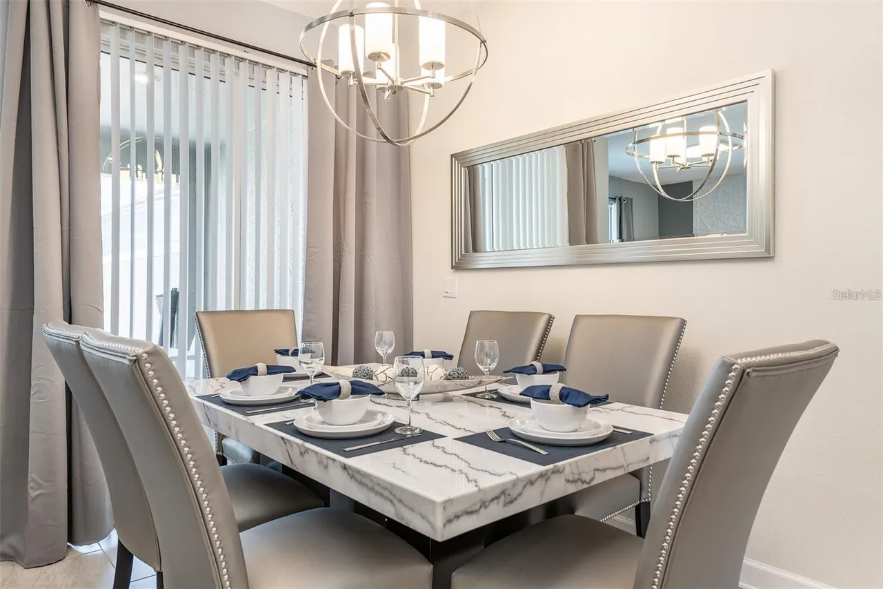 Slide show image of the Orlando Florida Home for Sale 04