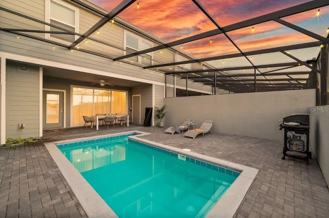 Slide show image of the Orlando Florida Home for Sale 04