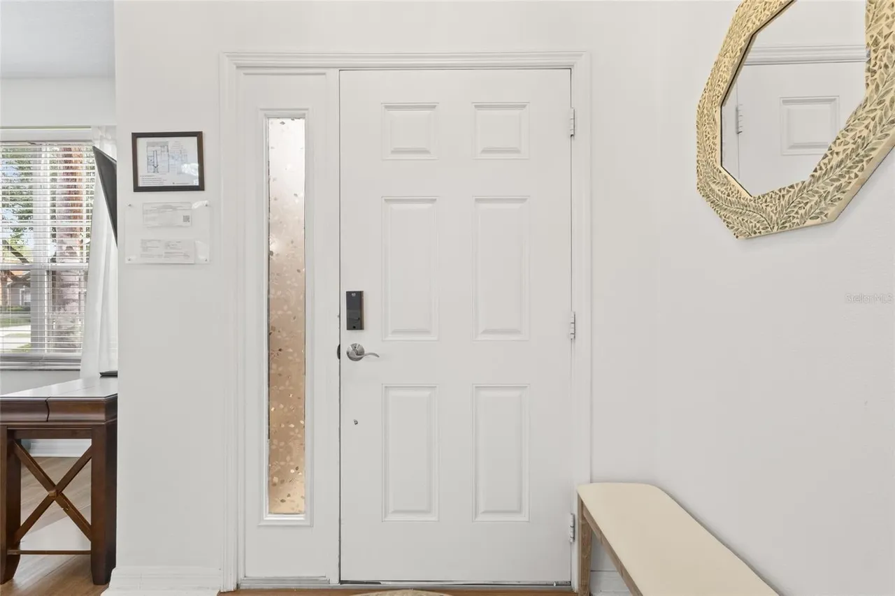 Slide show image of the Orlando Florida Home for Sale 03