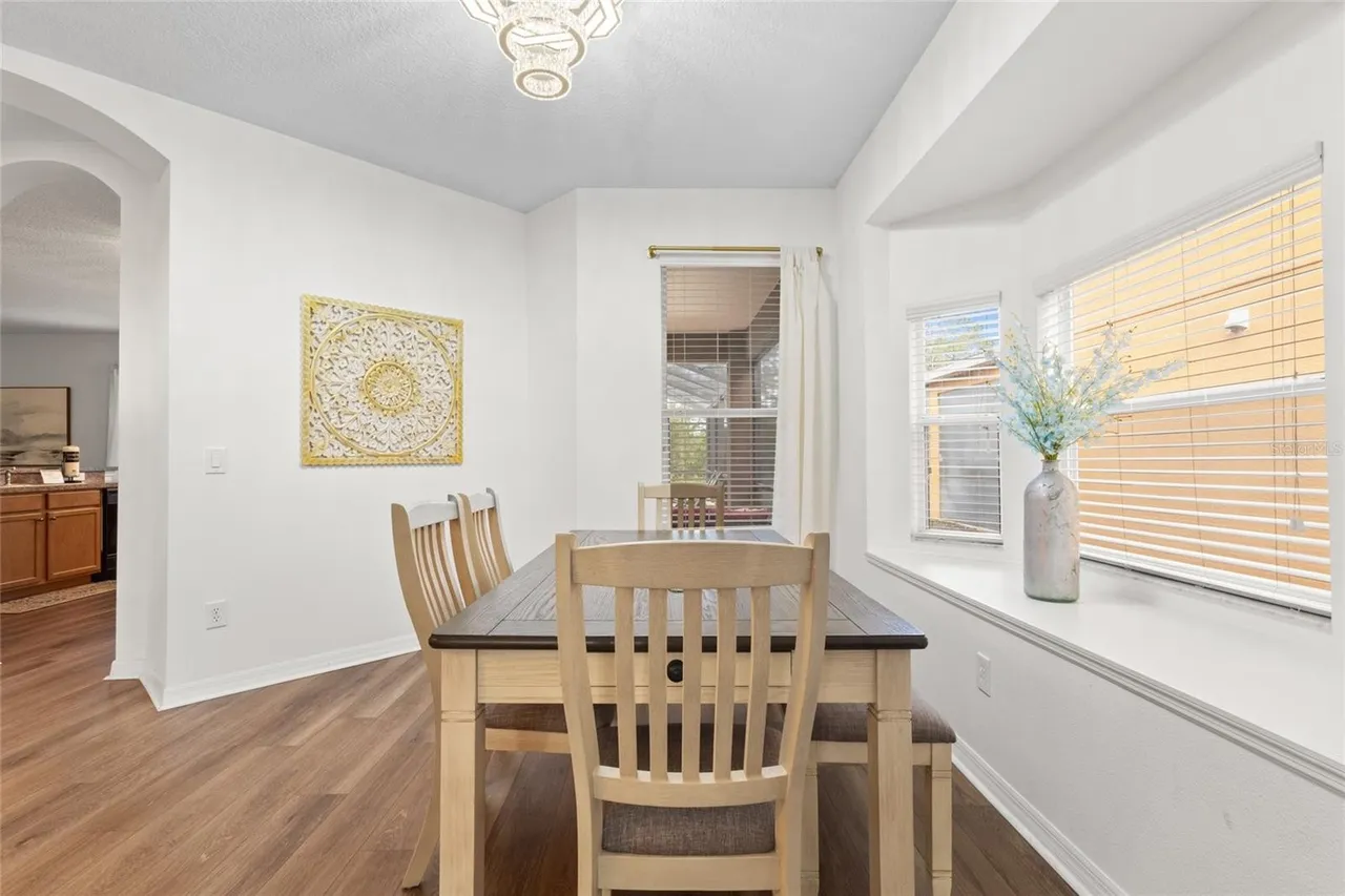 Slide show image of the Orlando Florida Home for Sale 07