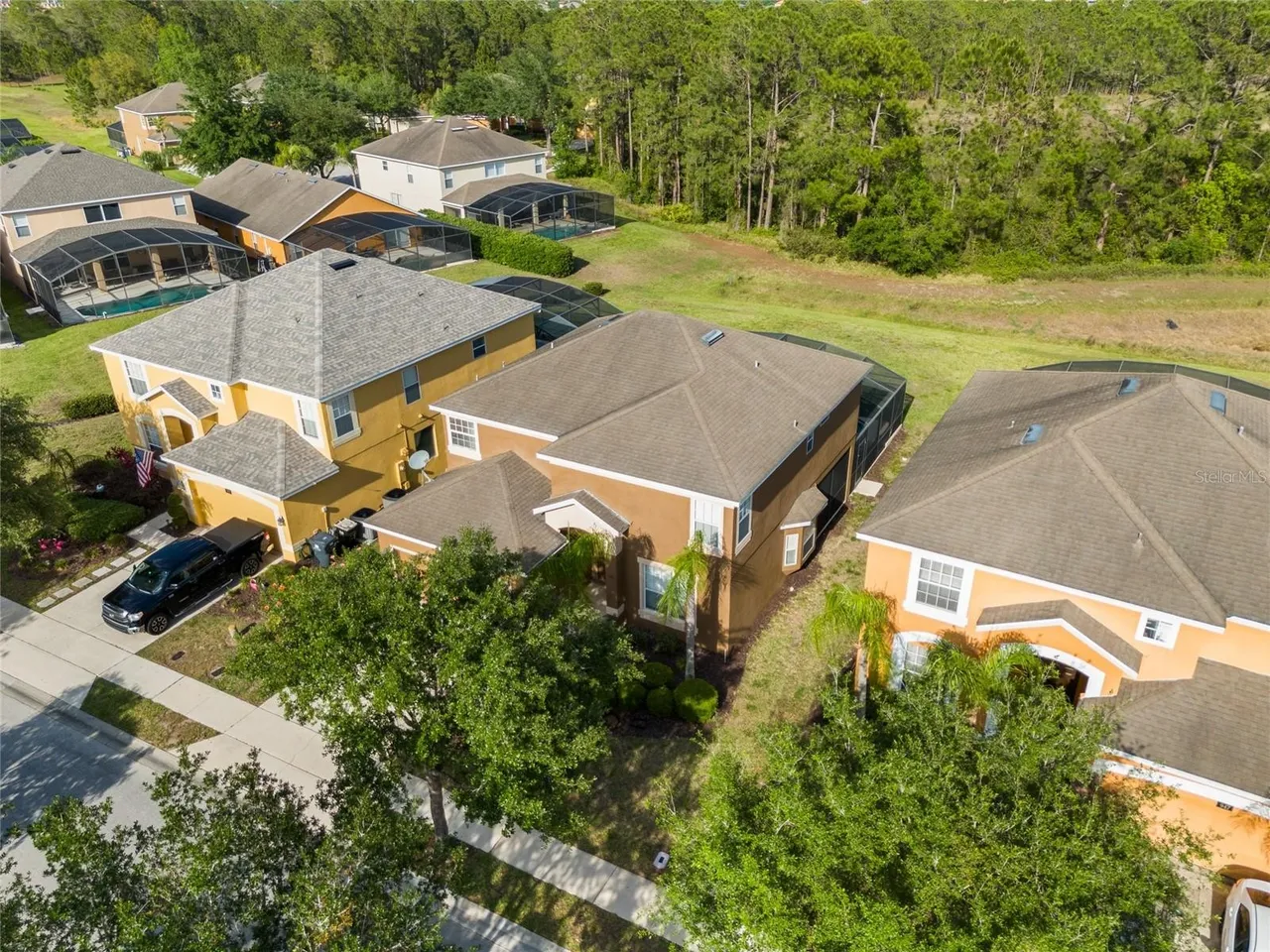 Slide show image of the Orlando Florida Home for Sale 45