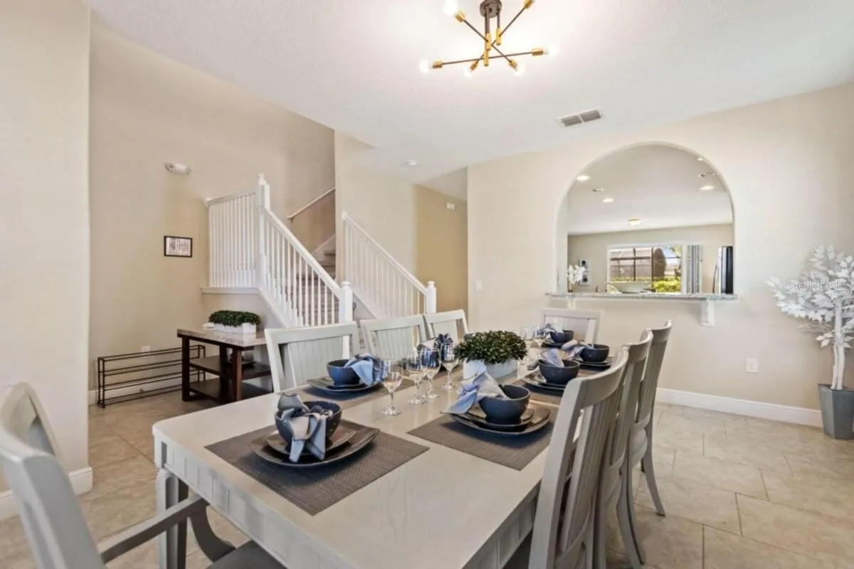 Slide show image of the Orlando Florida Home for Sale 13