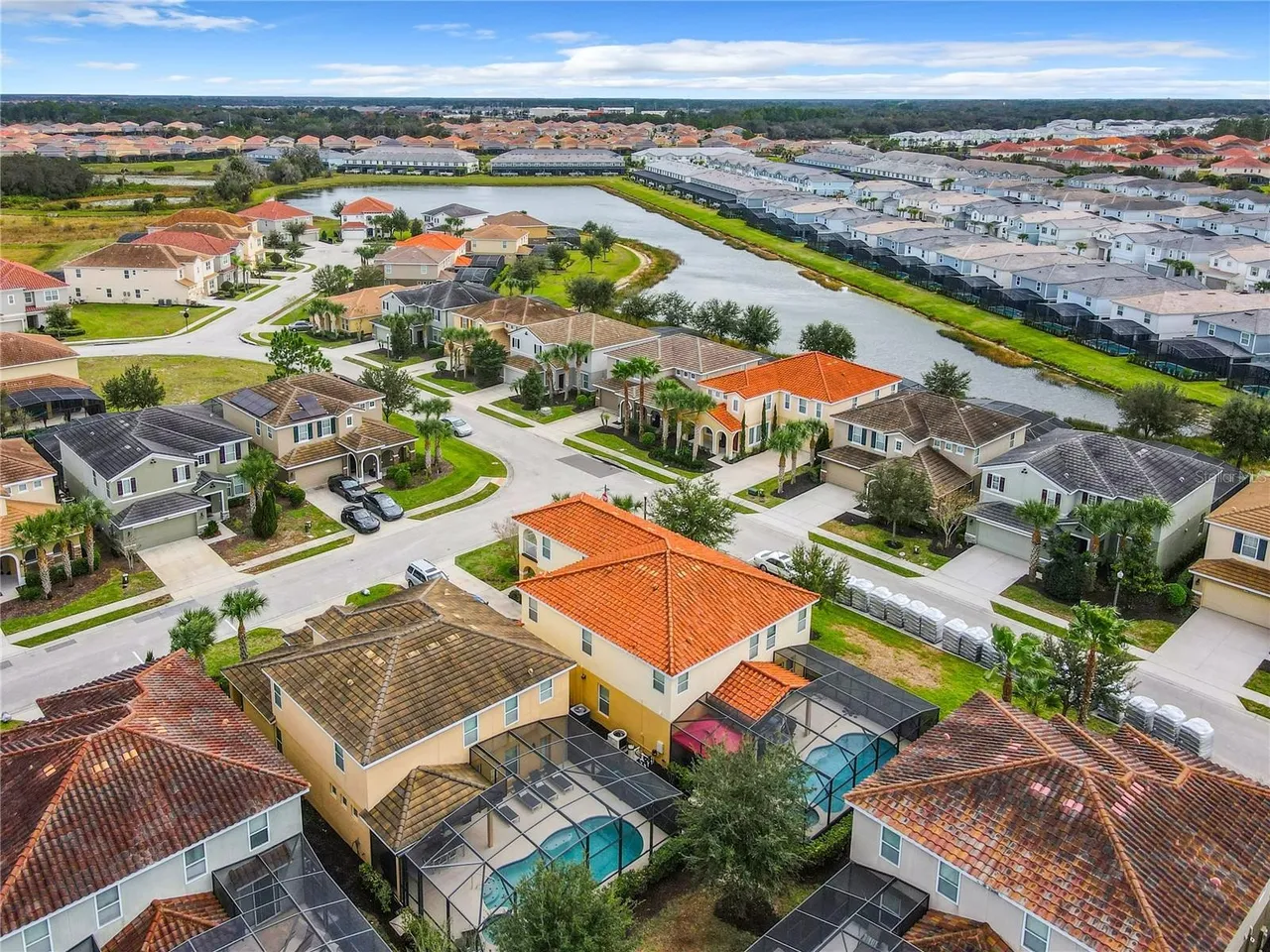 Slide show image of the Orlando Florida Home for Sale 71