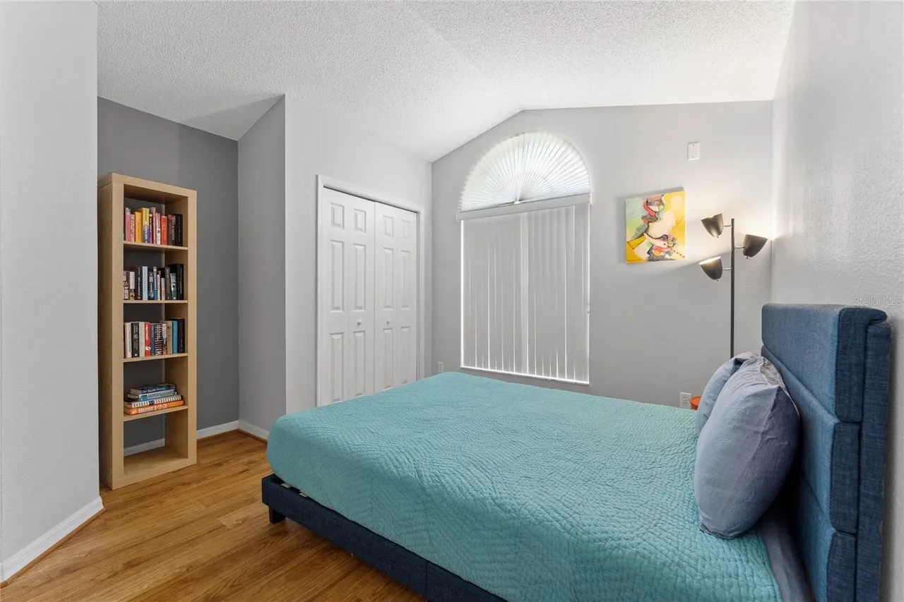 Slide show image of the Orlando Florida Home for Sale 10