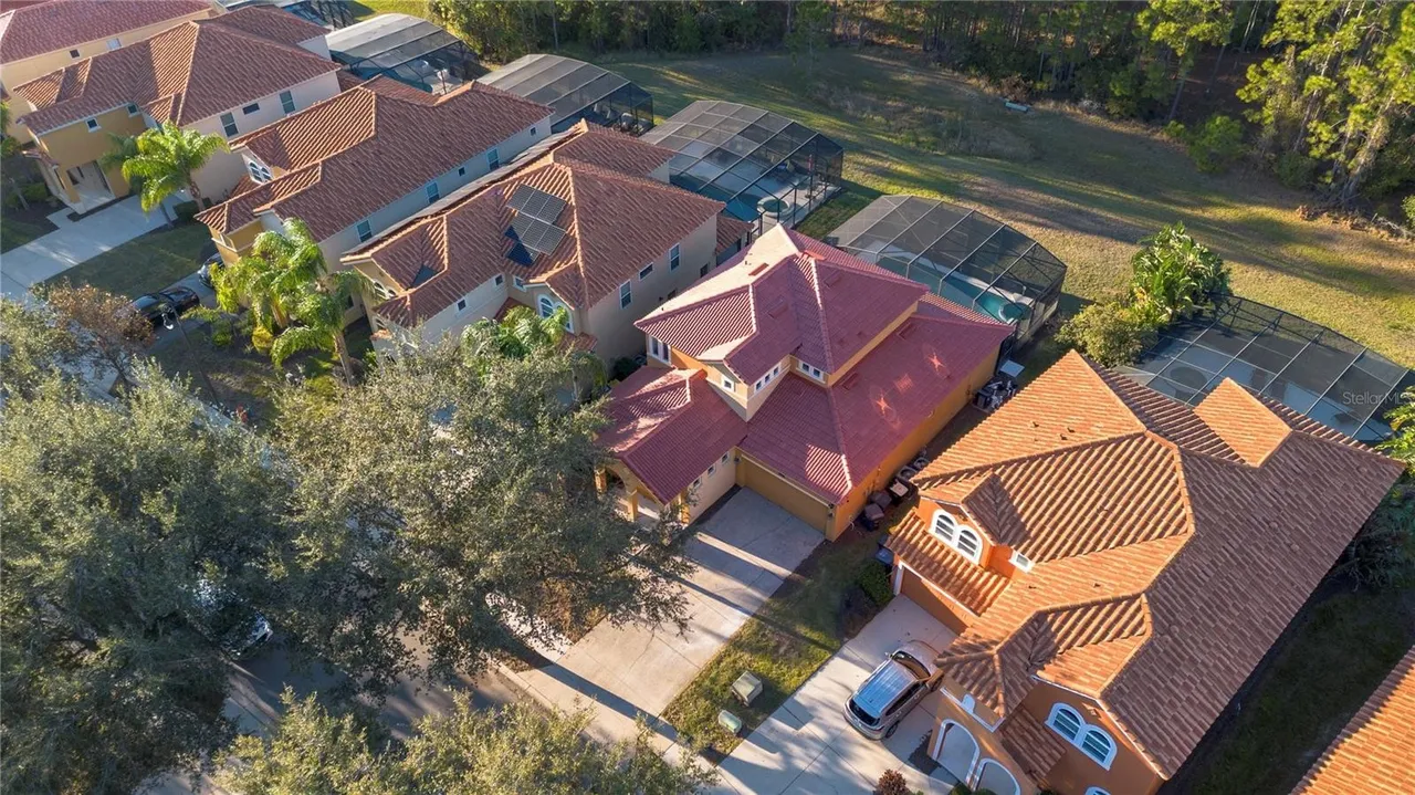 Slide show image of the Orlando Florida Home for Sale 45