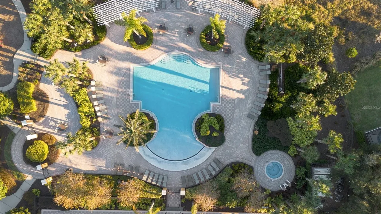 Slide show image of the Orlando Florida Home for Sale 50