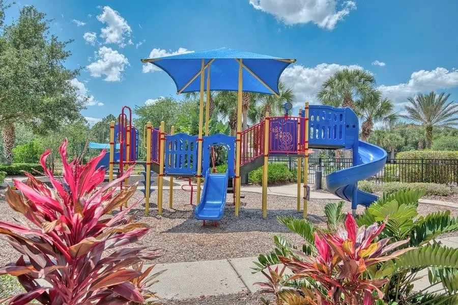 Slide show image of the Orlando Florida Home for Sale 52