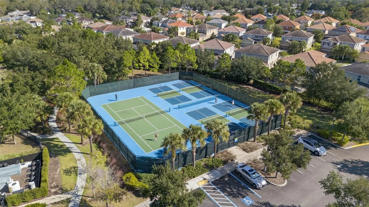 Slide show image of the Orlando Florida Home for Sale 49