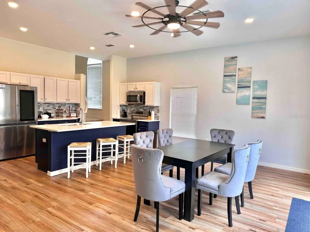 Slide show image of the Orlando Florida Home for Sale 07