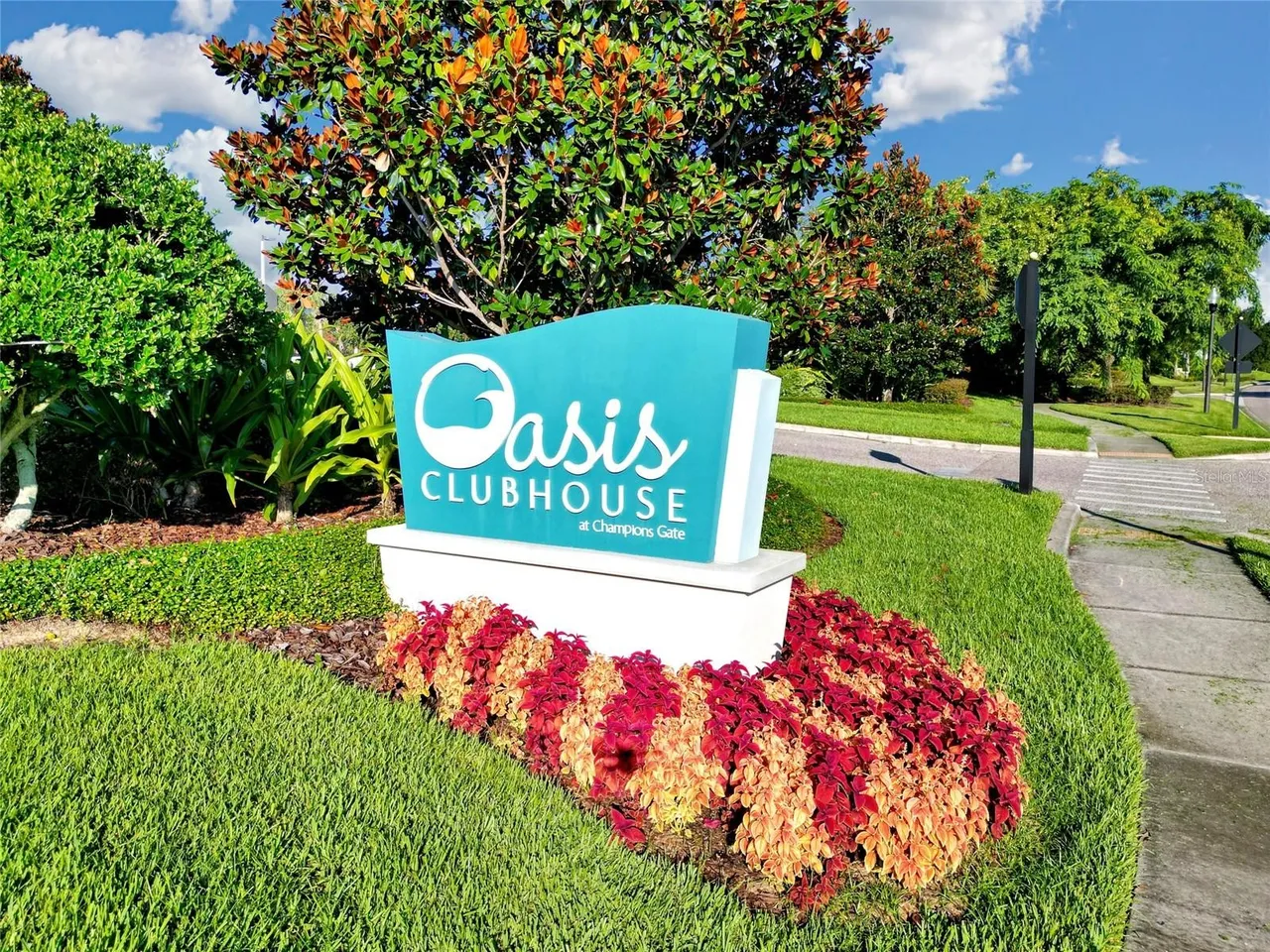 Slide show image of the Orlando Florida Home for Sale 25