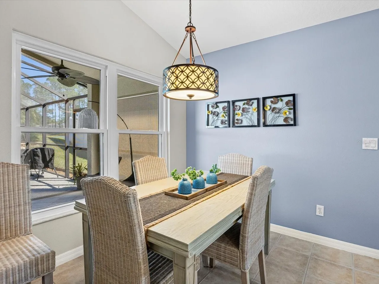 Slide show image of the Orlando Florida Home for Sale 09