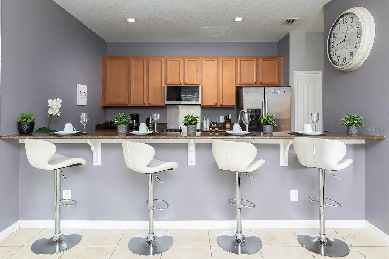 Slide show image of the Orlando Florida Home for Sale 08