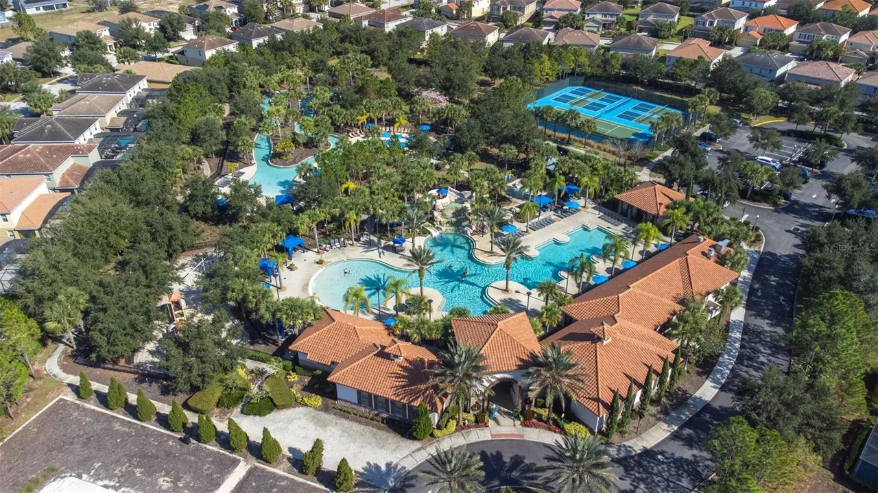 Slide show image of the Orlando Florida Home for Sale 65