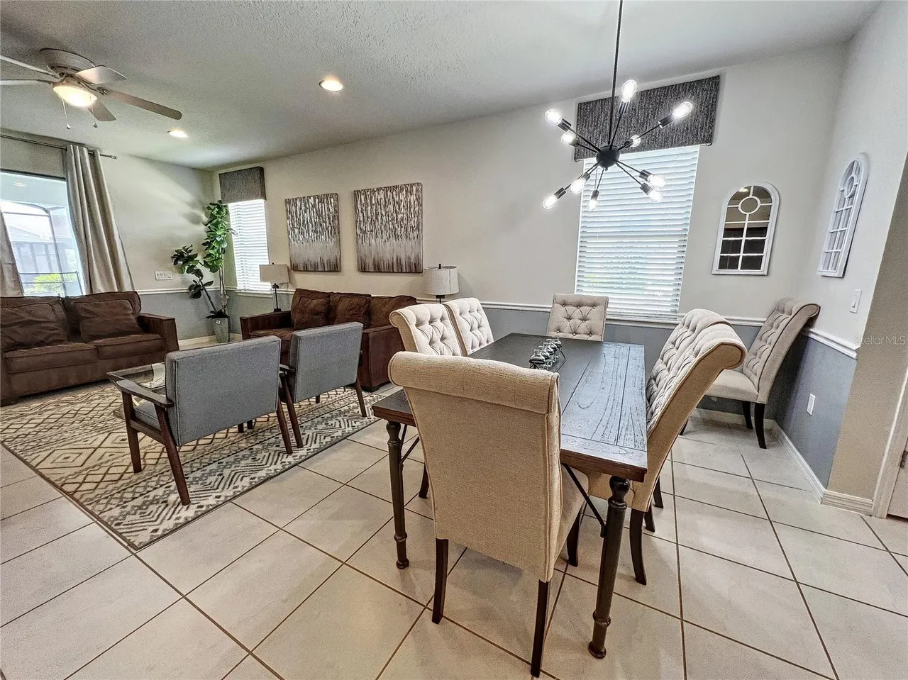 Slide show image of the Orlando Florida Home for Sale 11