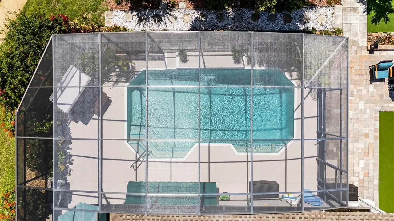 Slide show image of the Orlando Florida Home for Sale 65