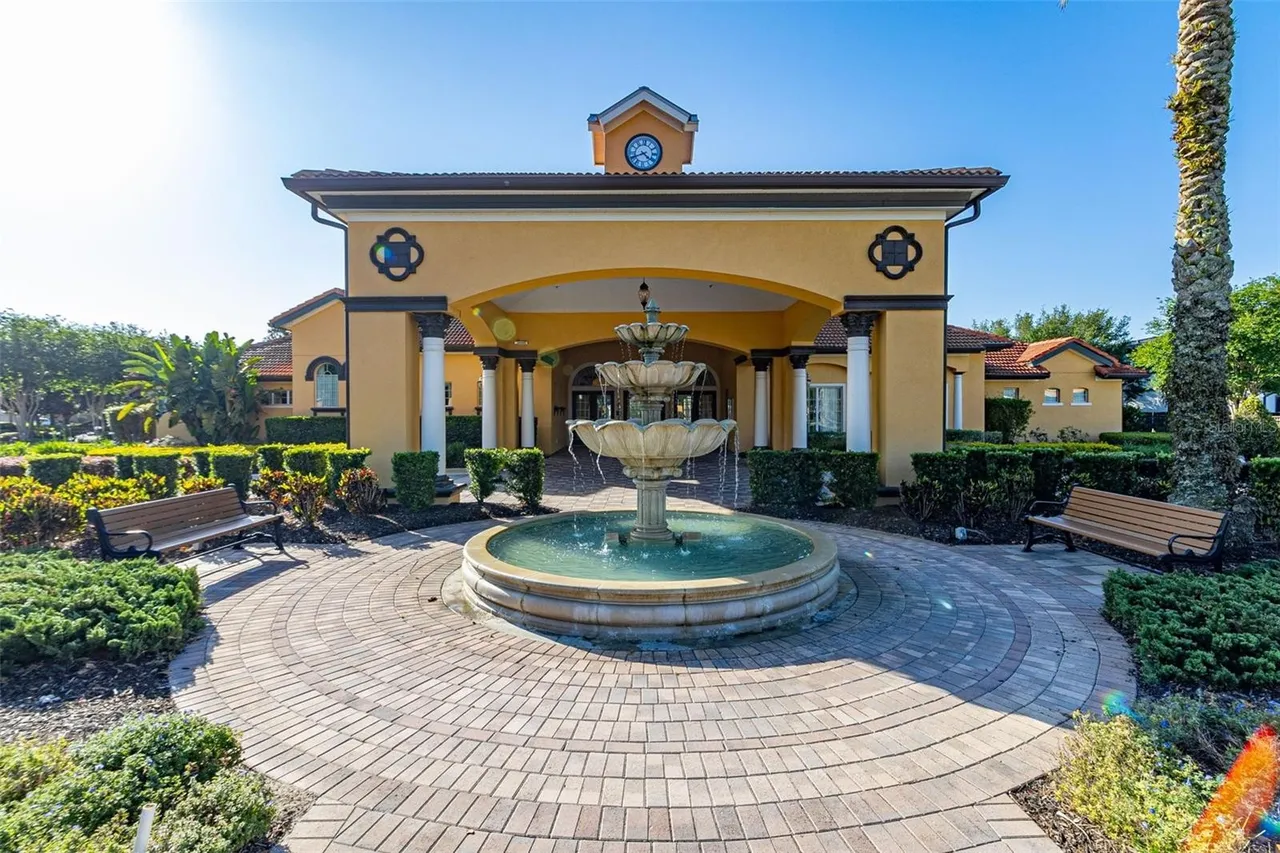 Slide show image of the Orlando Florida Home for Sale 66